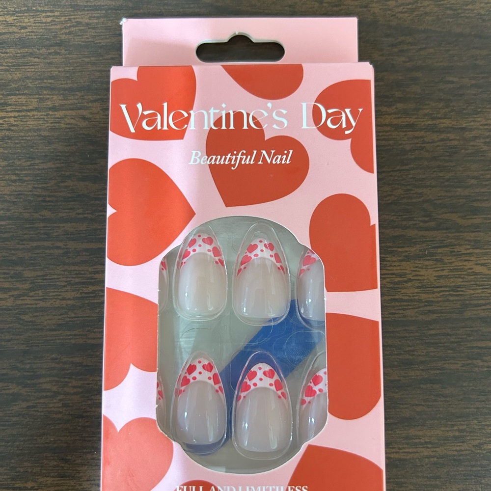 Valentine's Day Romantic Press-On Nails Mix Pink Base Red French Tips Red Hearts